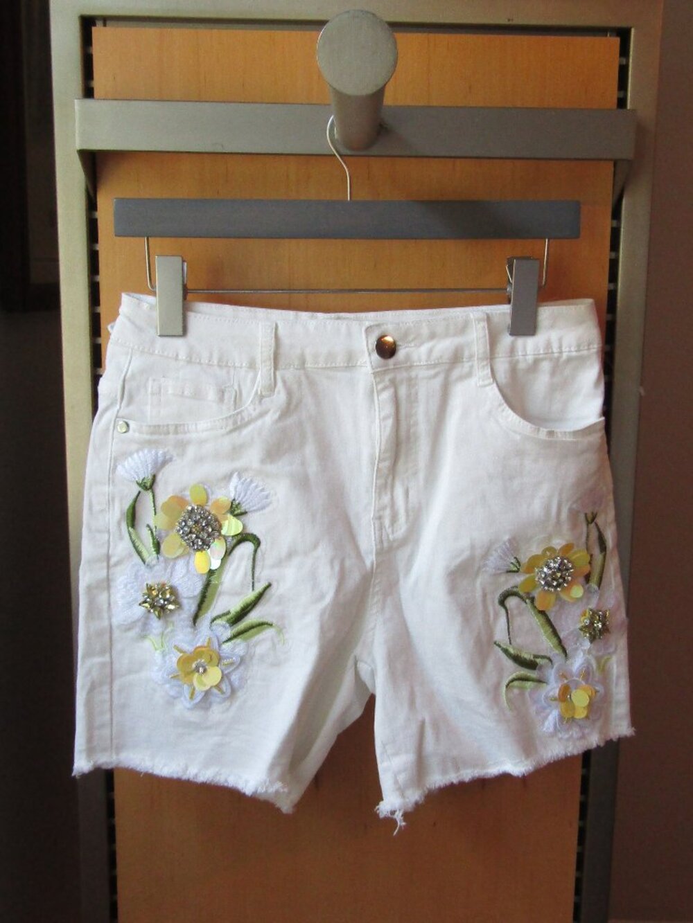 Boston Proper White Embellished Shorts